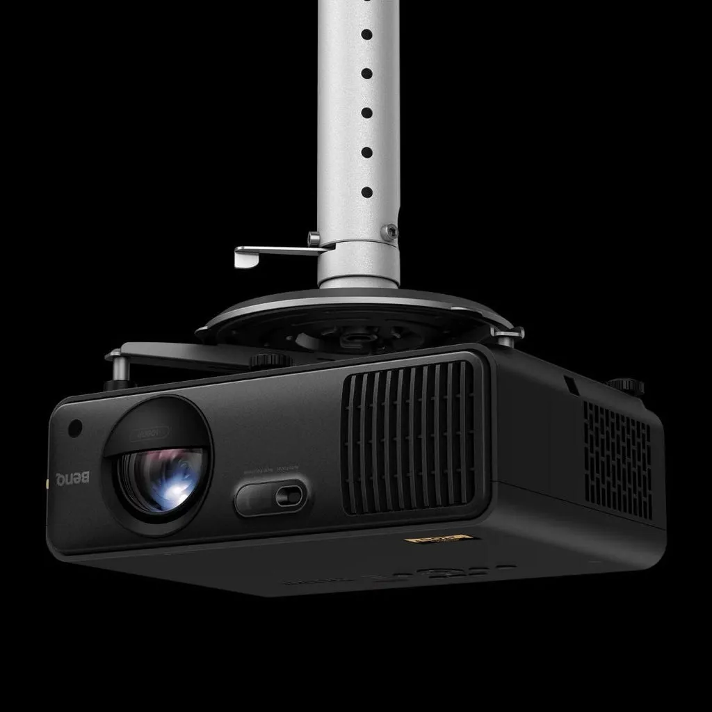 Projectors & Accessories