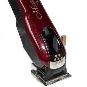 Wahl Rechargeable Professional Cord/Cordless Magic Clip 90+ Minute Run Time- Red