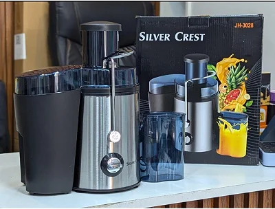 Silver Crest JH-3028 Electric Juicer Machine – Fruit &amp; Vegetable Extractor