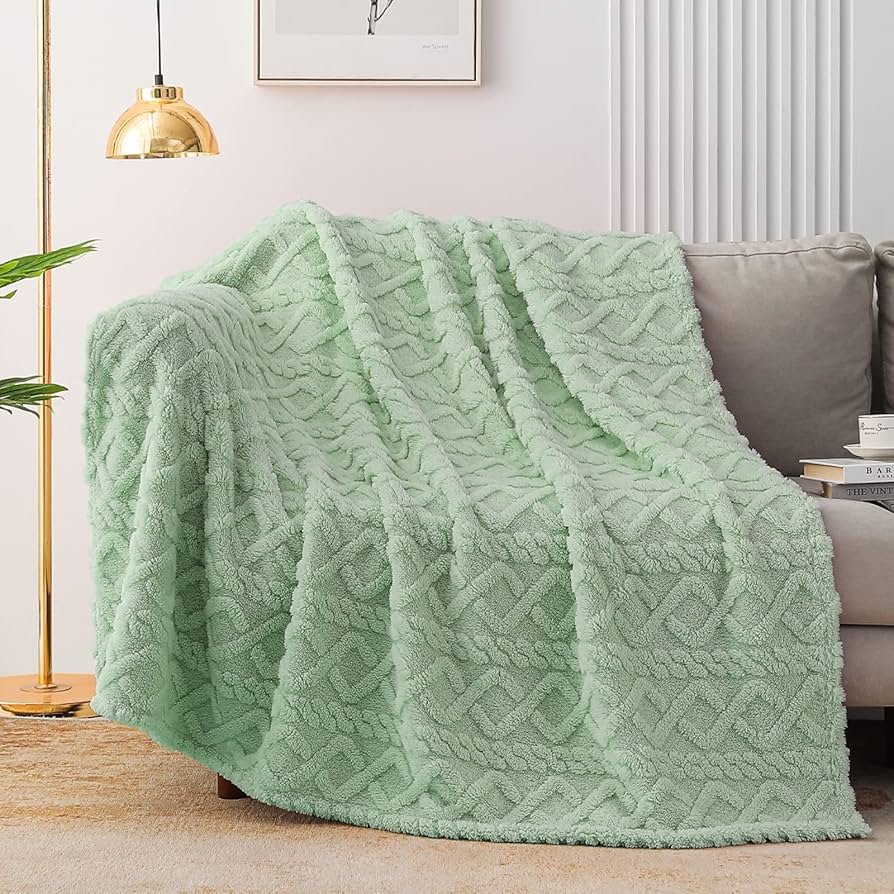5x6 Ultra Soft Warm Throw Fleece Blanket - Multicolor