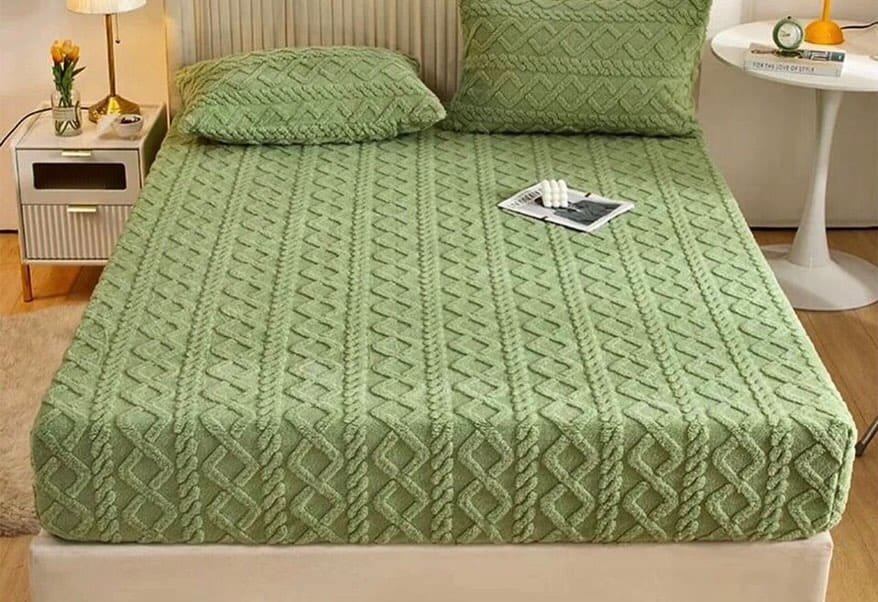5x6 Mattress cover with 2pillowcases - Green
